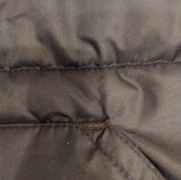 S old navy blue and green puffer vest - Picture 4 of 6